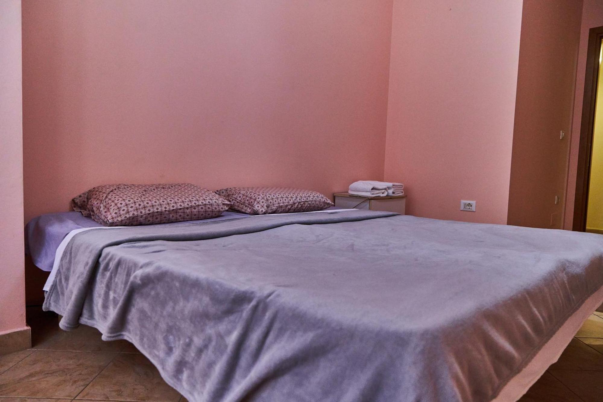 Kalpazo Home Skanderbeg Square Tirana Exteriér fotografie