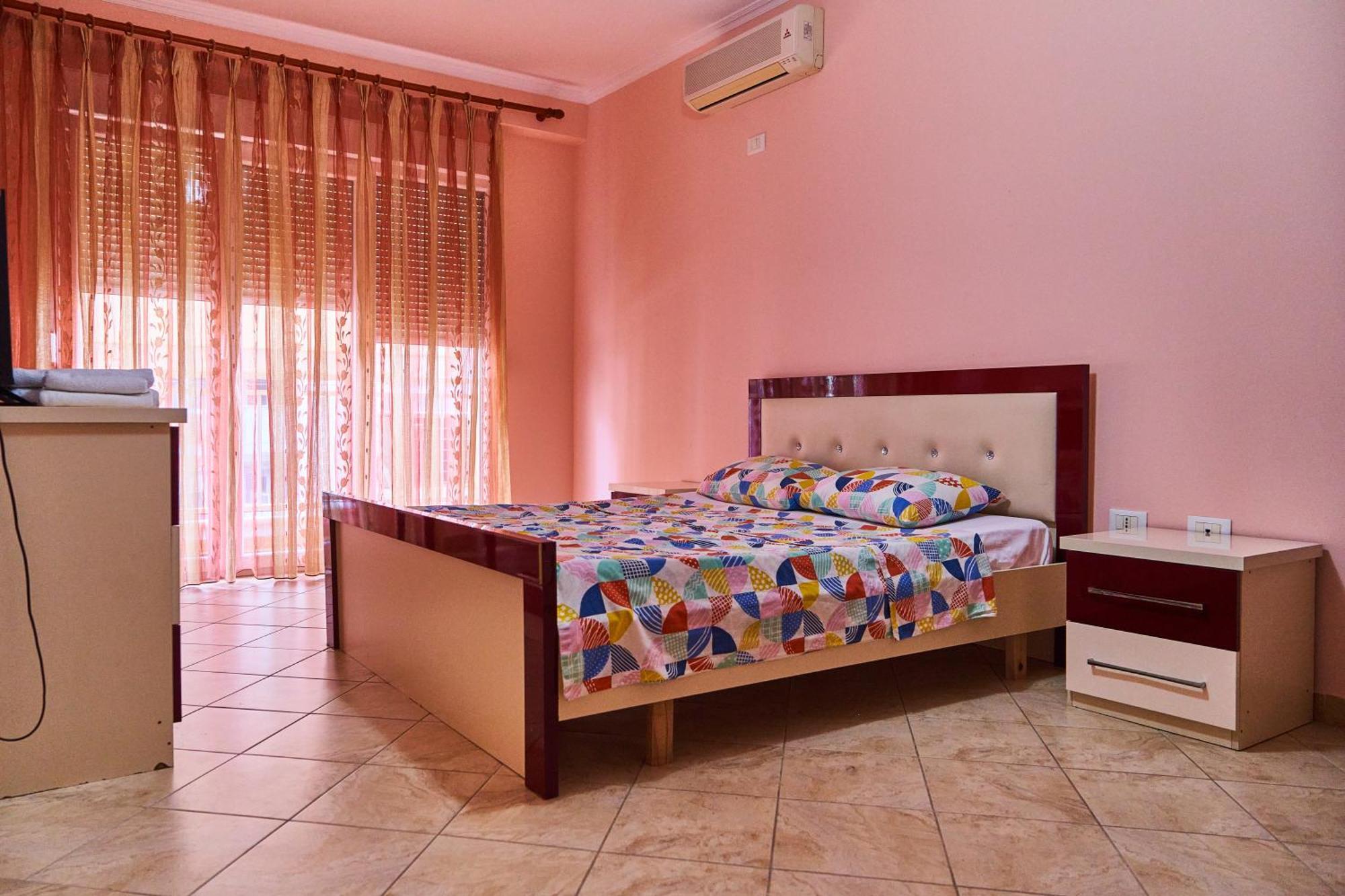 Kalpazo Home Skanderbeg Square Tirana Exteriér fotografie